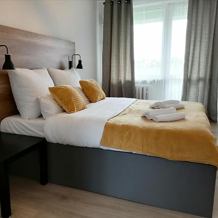 City Apartments Przy Szpitalu Згожелец Экстерьер фото