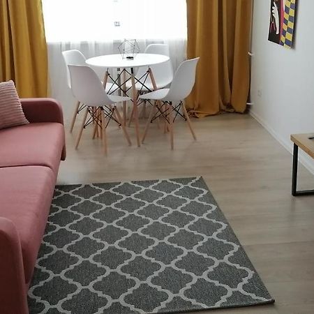 City Apartments Przy Szpitalu Згожелец Экстерьер фото