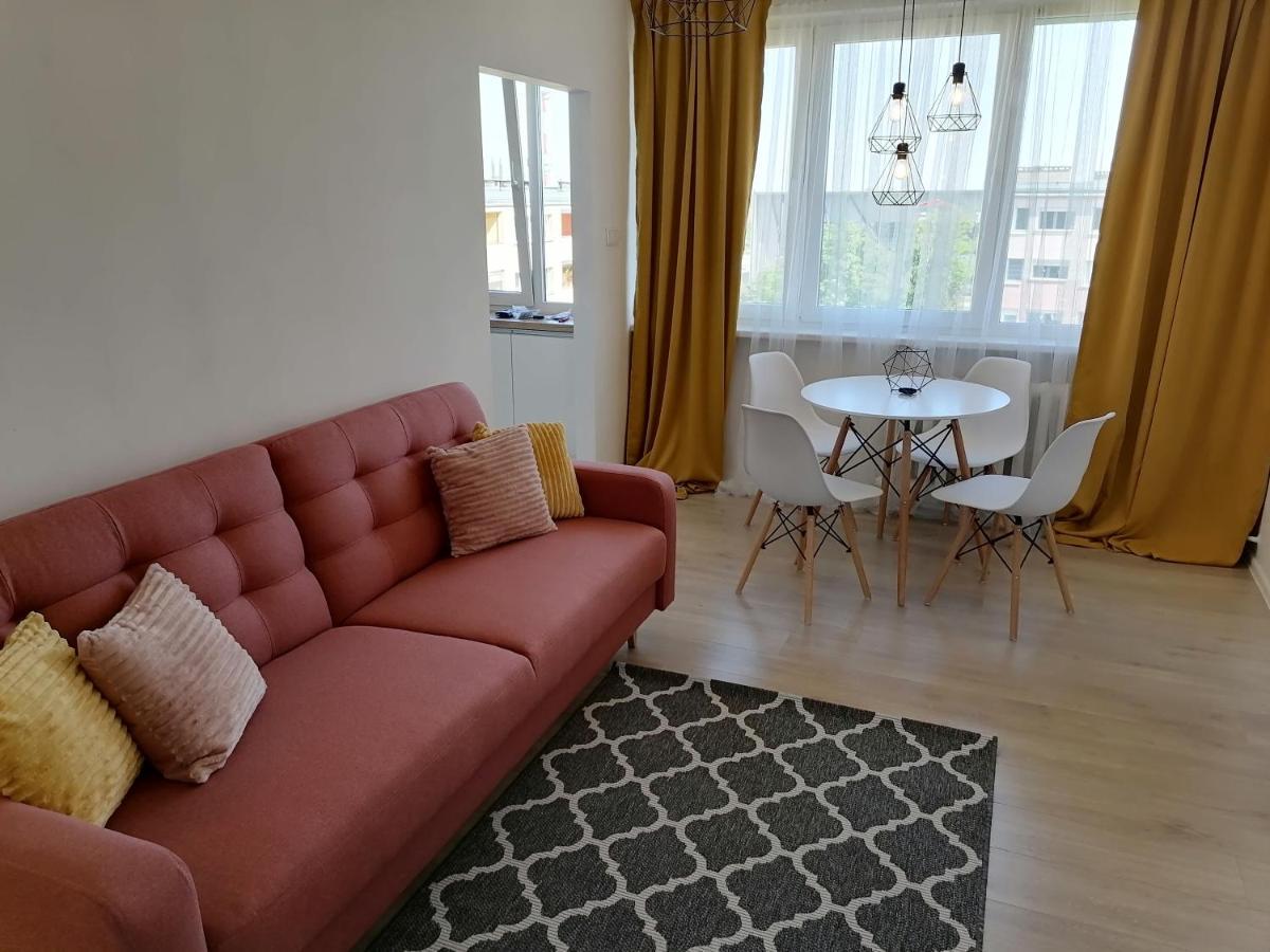 City Apartments Przy Szpitalu Згожелец Экстерьер фото
